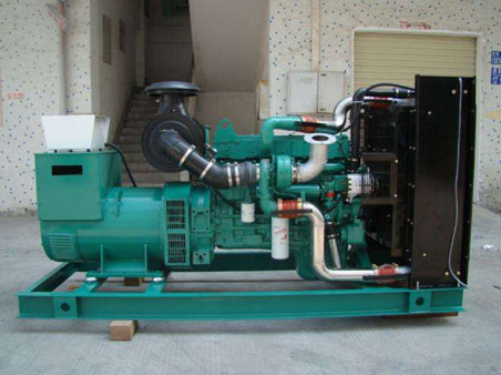 明水1100kw康明斯柴油发电机组图片 明水1100kw康明斯柴油发电机组图片